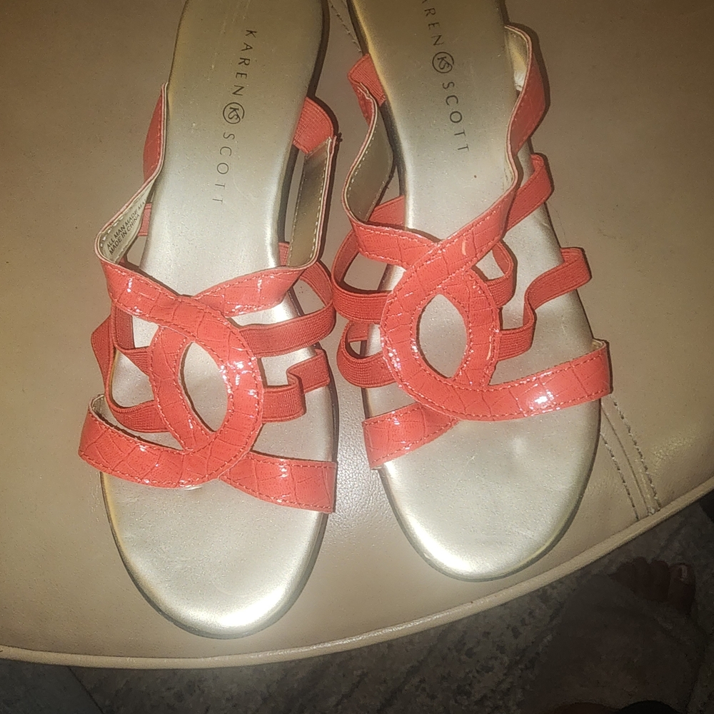 Karen Scott Coral Strappy Sandals
